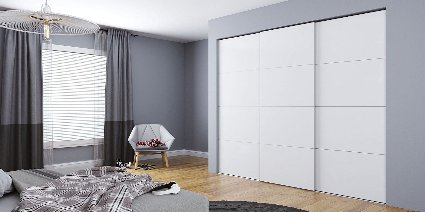 Белый встроенный шкаф NOVA – три двери